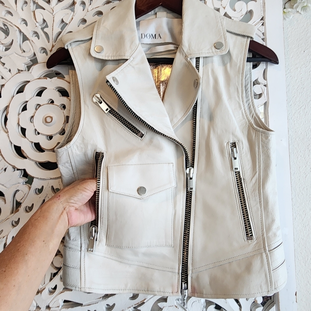 DOMA VEST LEATHER MOTORCYCLE JACKET, NEW SIZE SMALL WOT - Picture 11 of 16